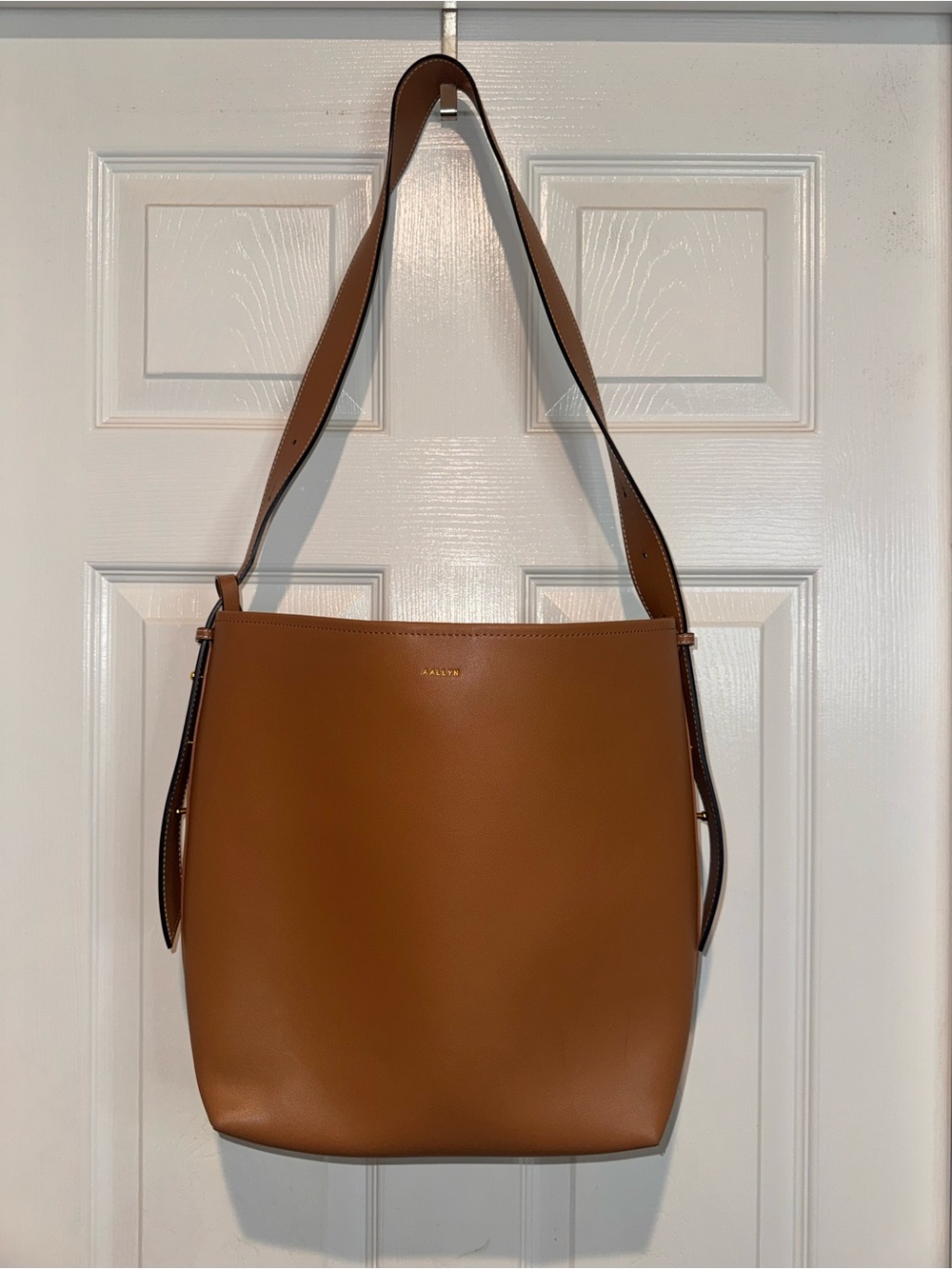 AALLYN JOLINA Tan Leather Bucket Tote